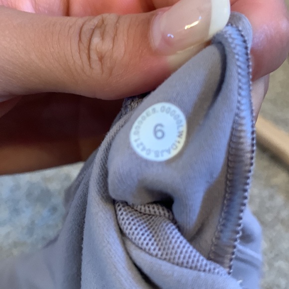 LULULEMON CROP ALIGN TANK TIE DYE - Picture 3 of 3